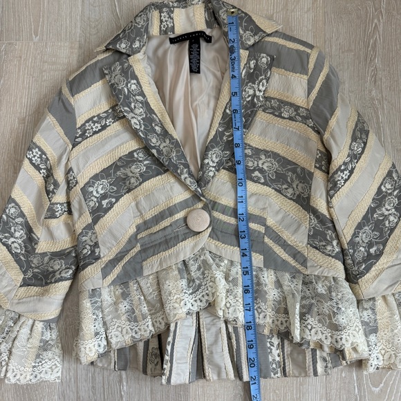 Robert Rodriguez Slate Gray/Cream Lace Brocade Crop Ruffle Jacket Blazer Size 4 - Picture 9 of 10